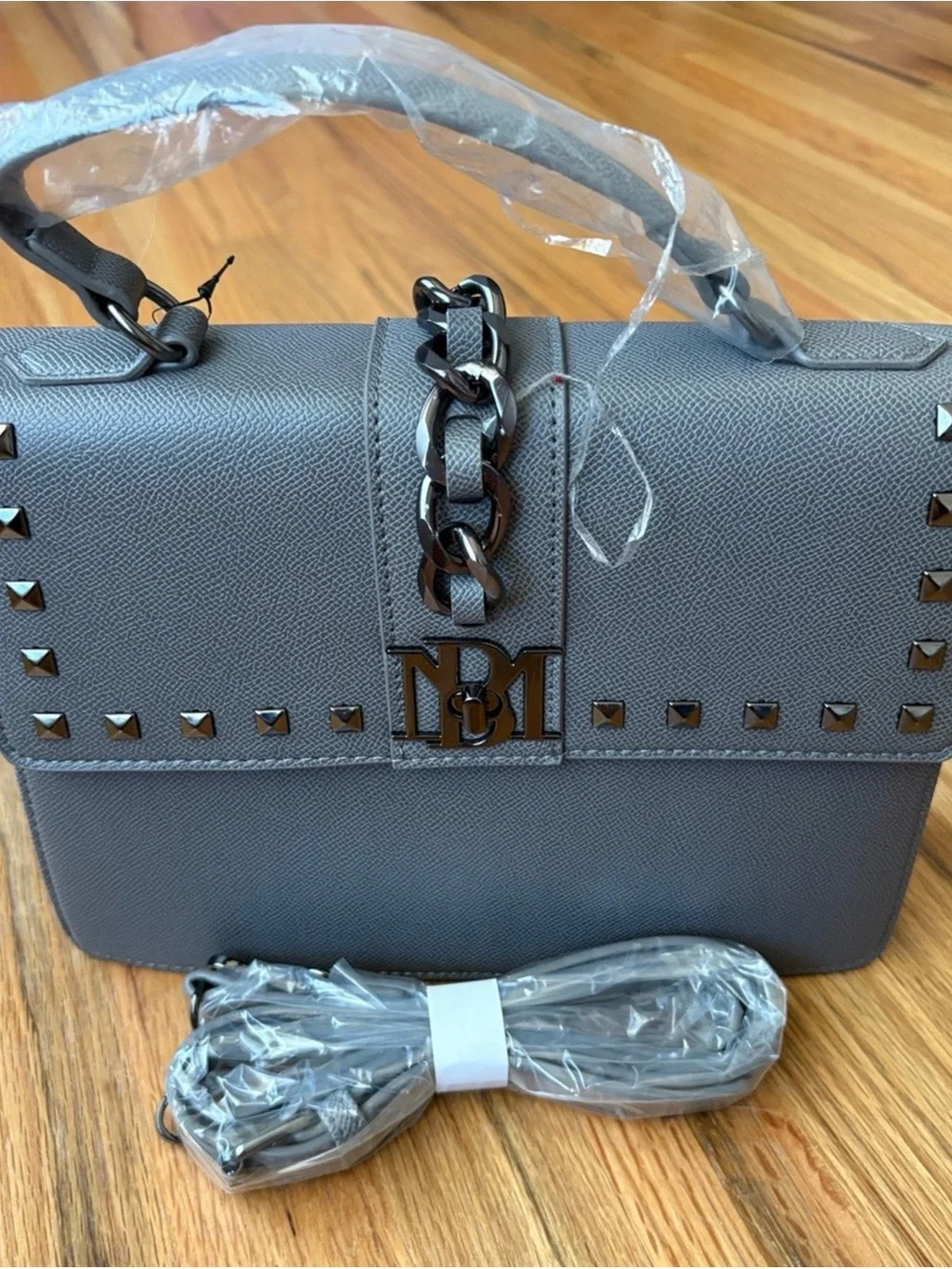 Badgley Mischka metallic satchel front